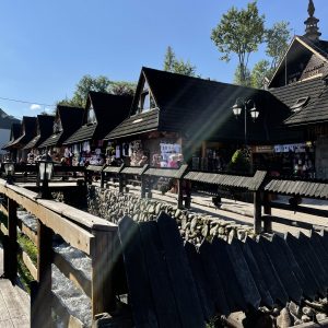 D327C259-869A-4607-8E1C-31AF9D7A1EDF